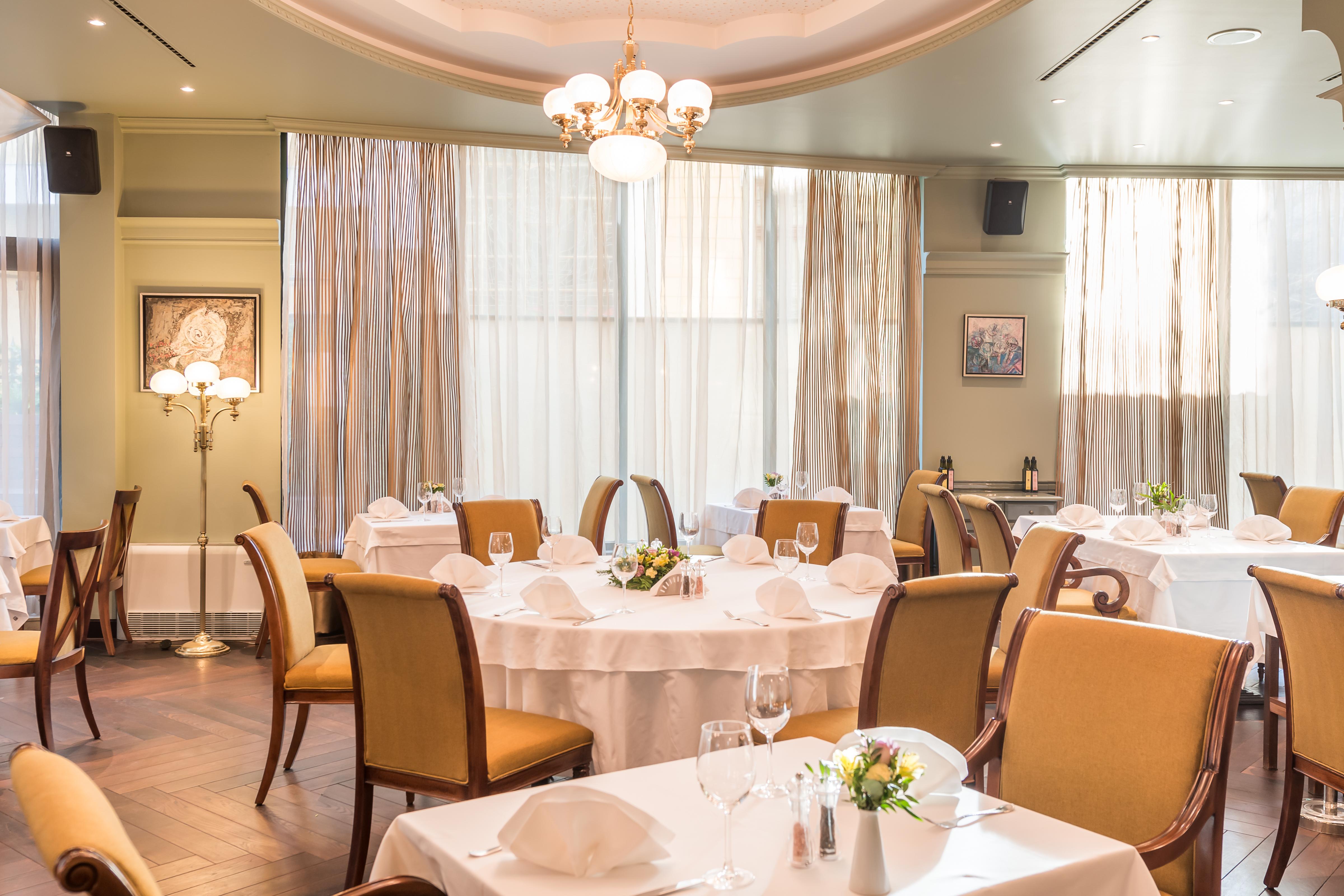Crystal Palace Boutique Hotel 4*